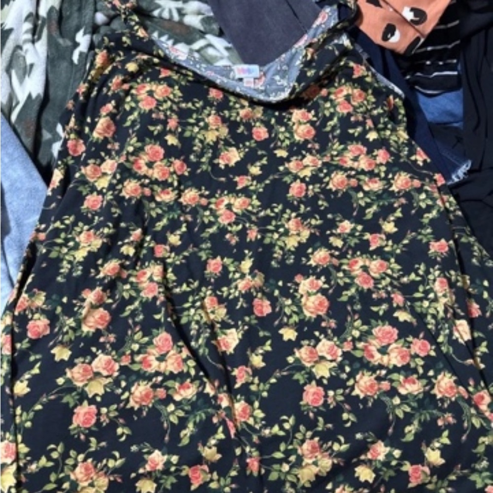 Black Floral Swing Dress with Pink Rose Print - Picture 1 of 2